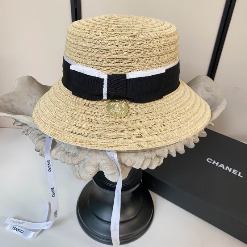Chanel top hat dx174
